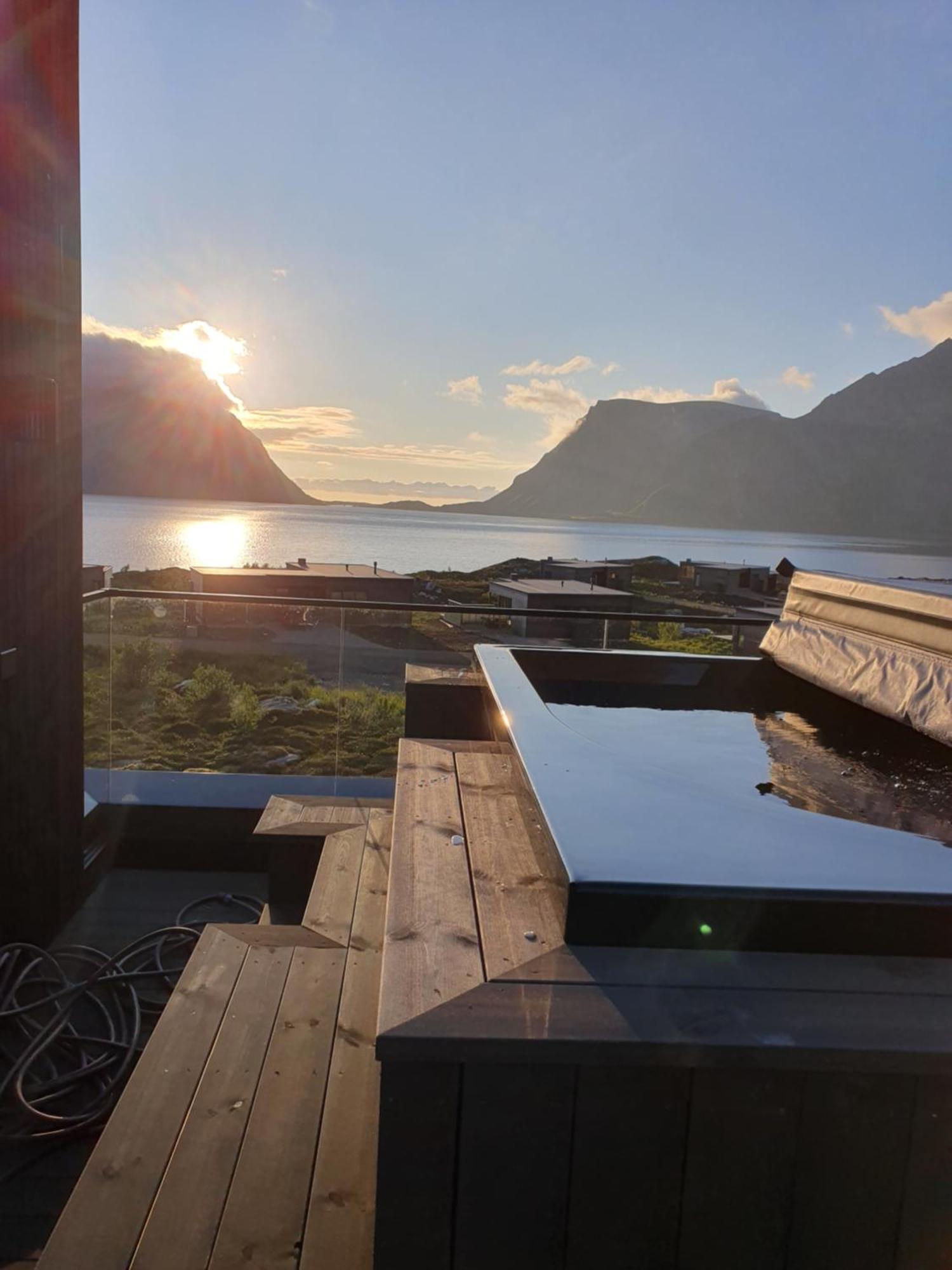 Hoda Cabin - Luxury Lodge With Jacuzzi And Sauna Lyngværet Eksteriør bilde