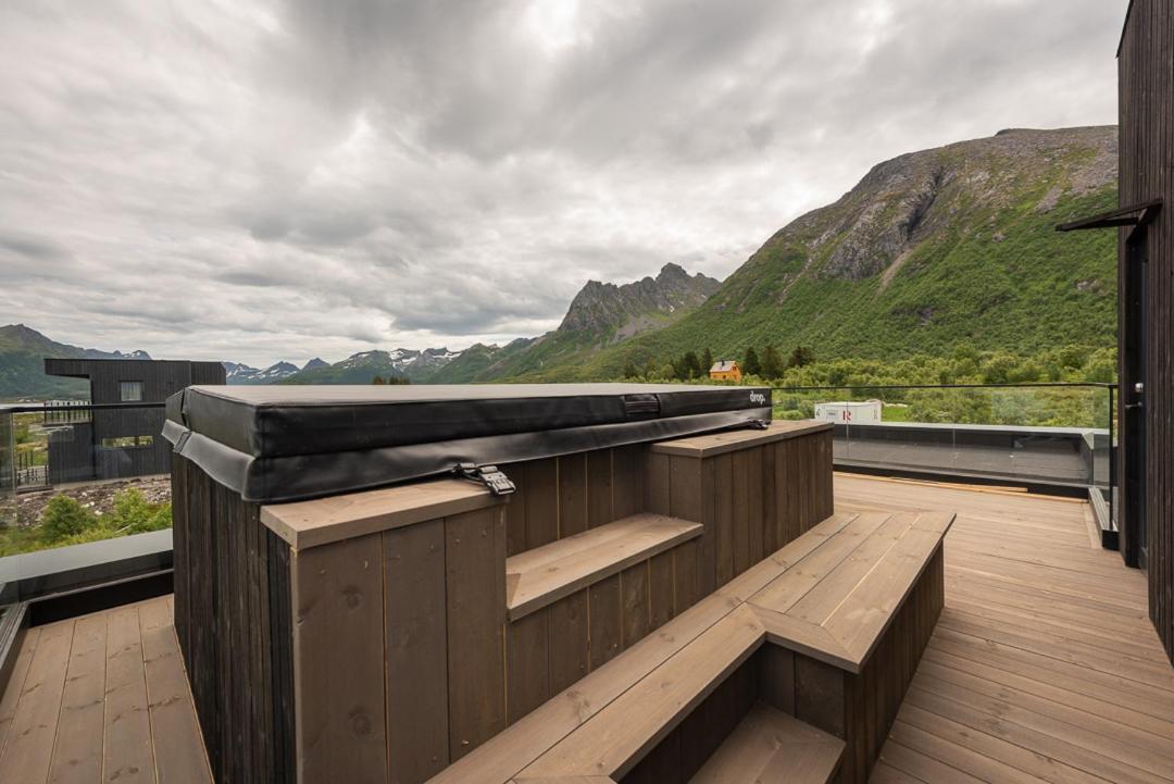 Hoda Cabin - Luxury Lodge With Jacuzzi And Sauna Lyngværet Eksteriør bilde